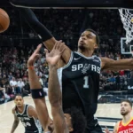 Amen Thompson blocks Wembanyama in final second as Rockets beat Spurs 114-110