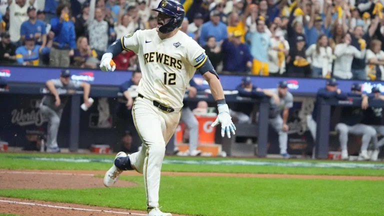 Brewers lead Rays 2-0: Two games from immortality in World Series