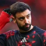 Bruno Fernandes 'Fully Committed' to Remain Man Utd Captain, Says Carrick