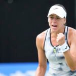 Iga Swiatek Rival Magda Linette Survives Zakharova Scare in Guangzhou