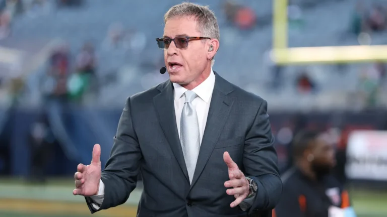 Joe Buck and Troy Aikman: Inside the NFL Broadcast Booth Drama