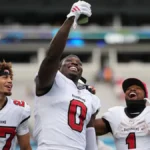 Kenny Gainwell Returns to Practice: Limited Role Expected in Week 8
