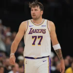 Luka Dončić Drops 52 as Lakers Stun Jazz to Hit 3-0 Start