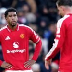 Neville: Man Utd players downed tools and turned on Carrick