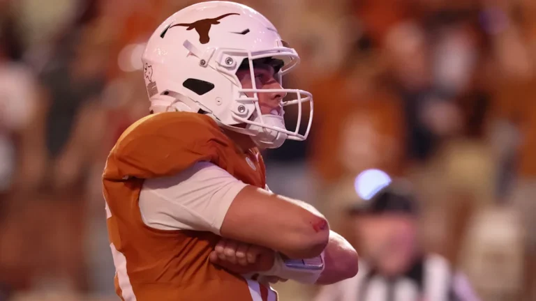 No. 19 Texas blows 21-point halftime lead but still beats No. 7 Ole Miss 34-27