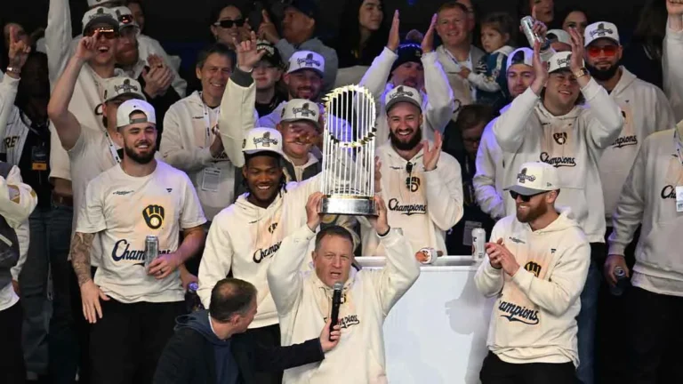 Pat Murphy’s Hilarious World Series Parade Confession Goes Viral