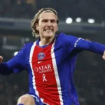 PSG Insider Confirms No January Winger Move After Kvaratskhelia Injury