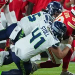 Seahawks Sign Jacob De Jesus, Try Out Second WR After Shaheed Injury