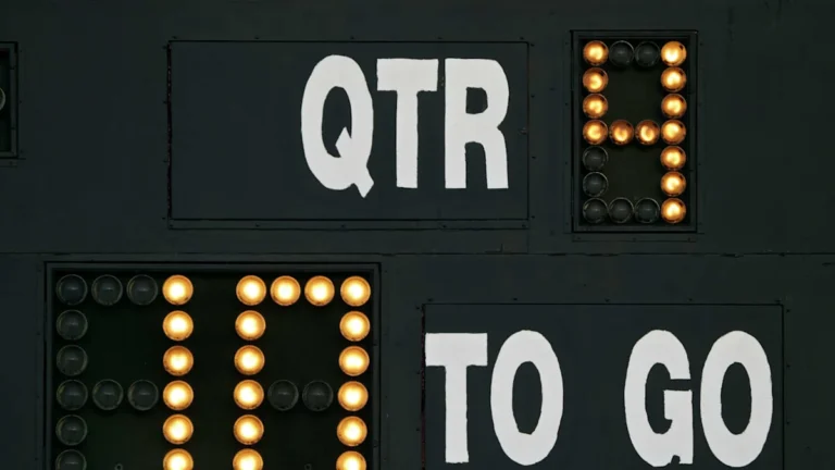 Texas coach's son scores 6 TDs in emotional win after father's death