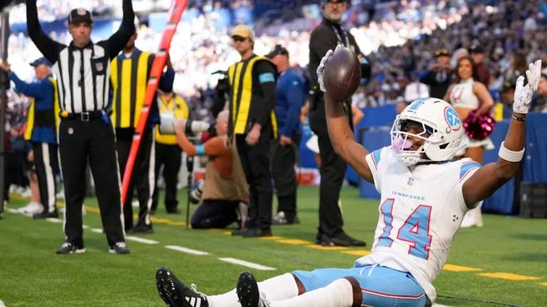 Titans' Carnell Tate misses practice with shoulder injury vs Bengals