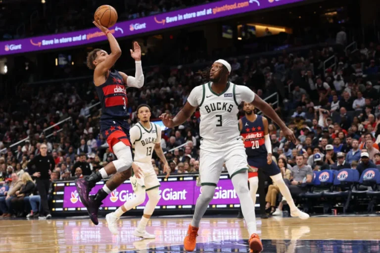 Warriors Shop Kristaps Porzingis to Bucks in Myles Turner Swap