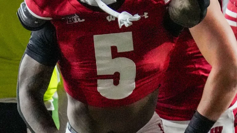 Wisconsin Football Q&A: Ask Beat Writer About USC Win & Iowa